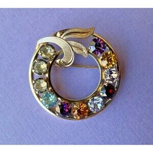 Vintage Van Dell 1/20 12k Gold Filled Rhinestone Birthstone Wreath Brooch Pin